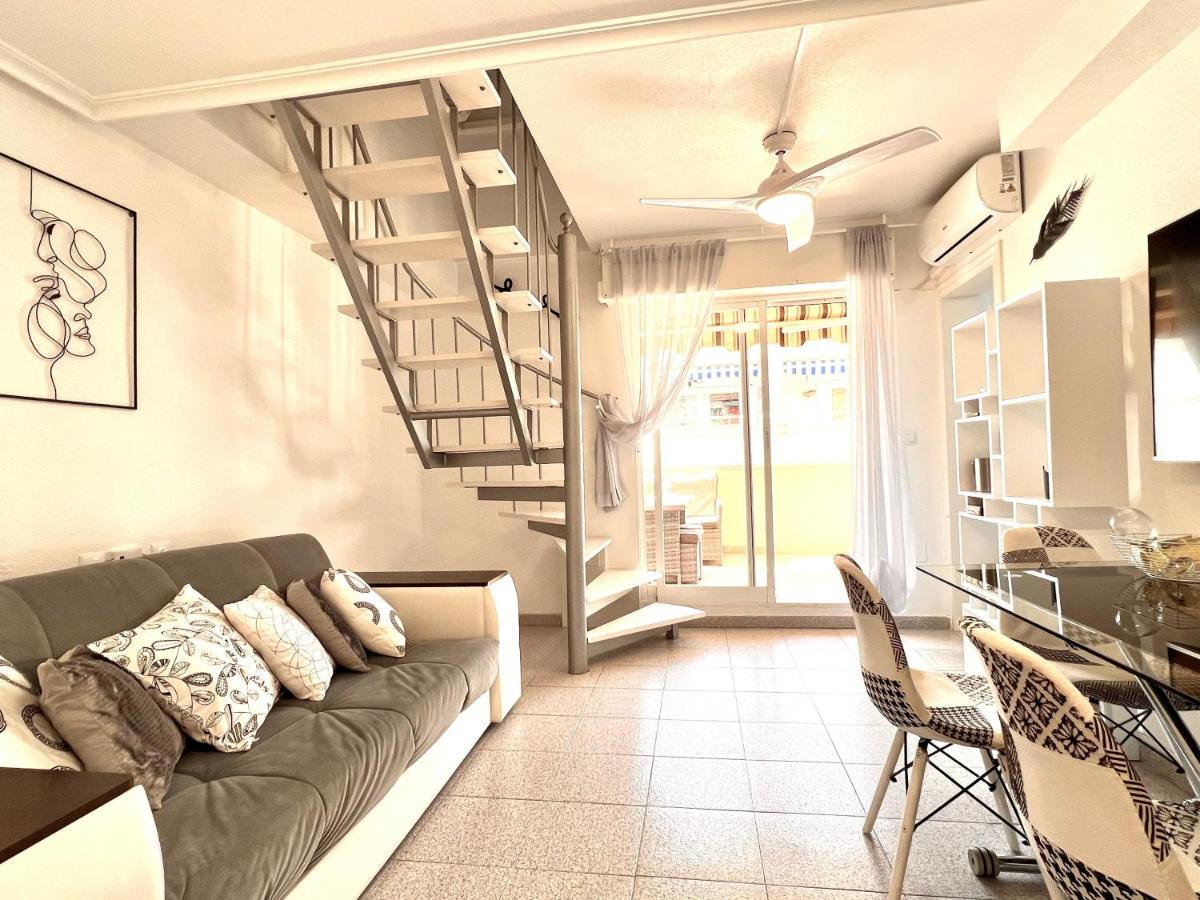 Holiday Penthouse Jardin ตอร์เรเวียคา ภายนอก รูปภาพ