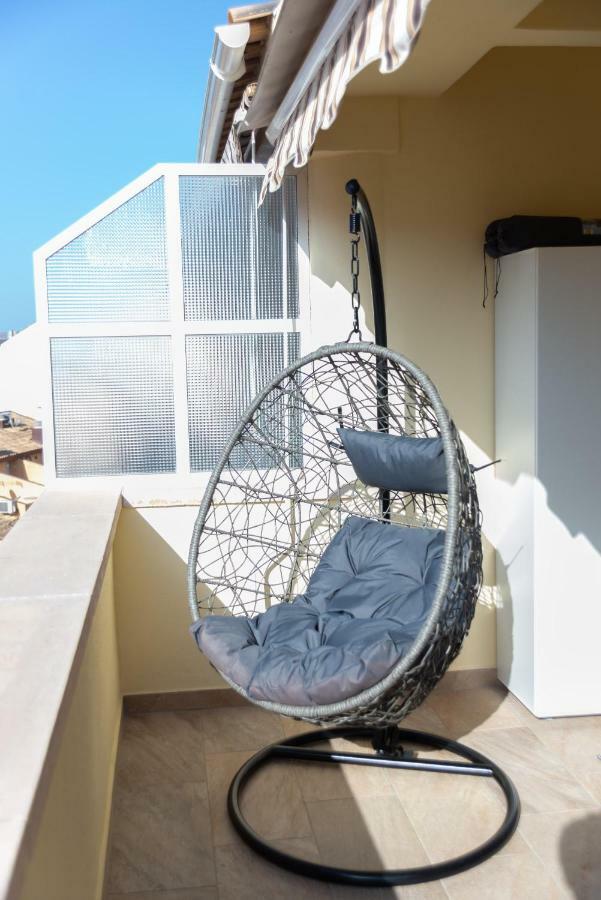 Holiday Penthouse Jardin ตอร์เรเวียคา ภายนอก รูปภาพ