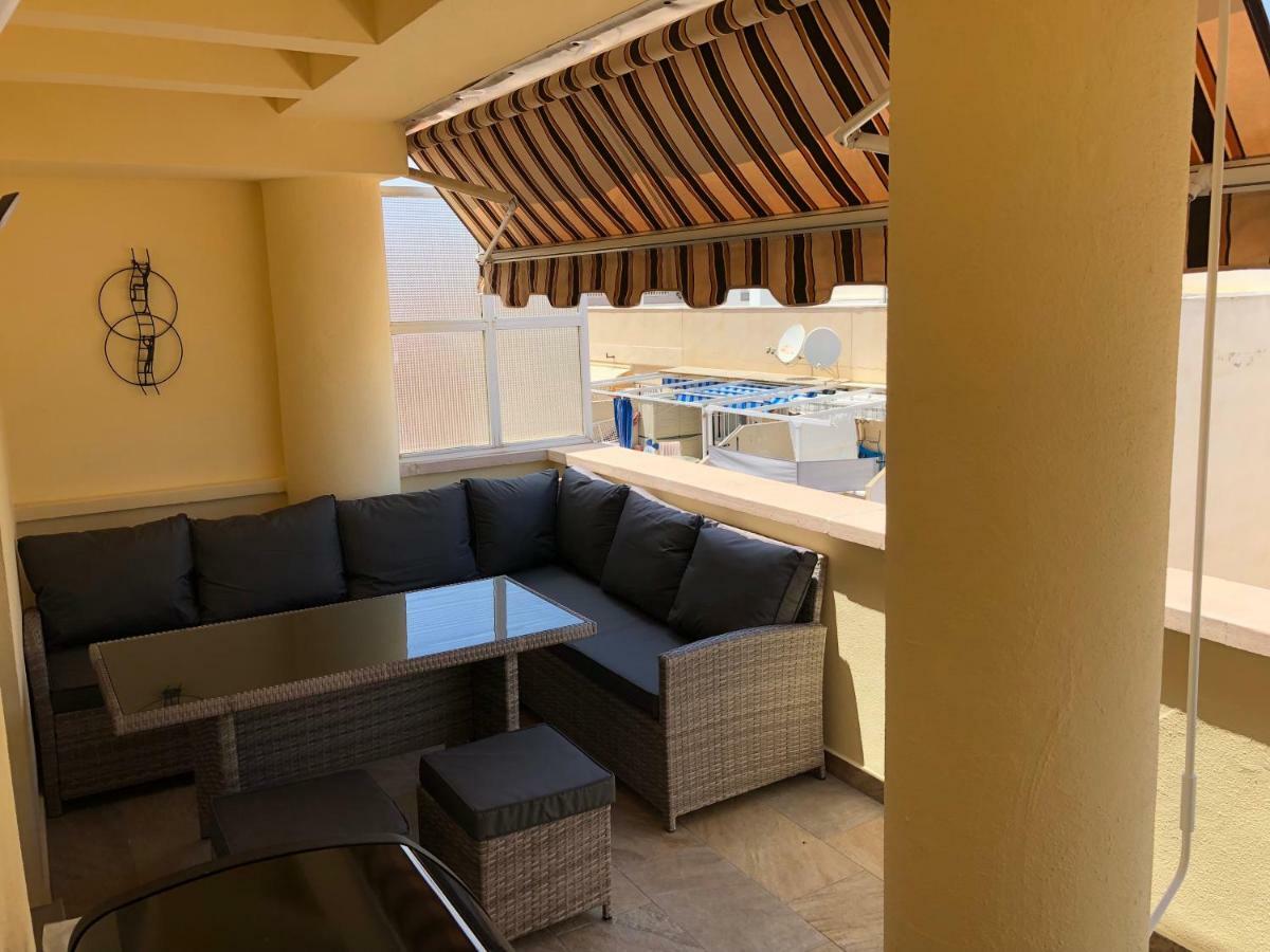 Holiday Penthouse Jardin ตอร์เรเวียคา ภายนอก รูปภาพ