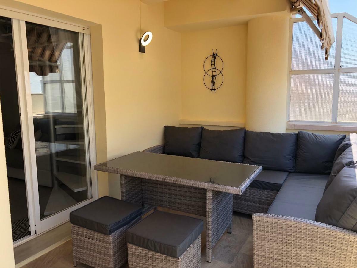 Holiday Penthouse Jardin ตอร์เรเวียคา ภายนอก รูปภาพ
